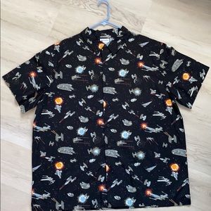 Starwars Disneyland Button Up Shirt XXL